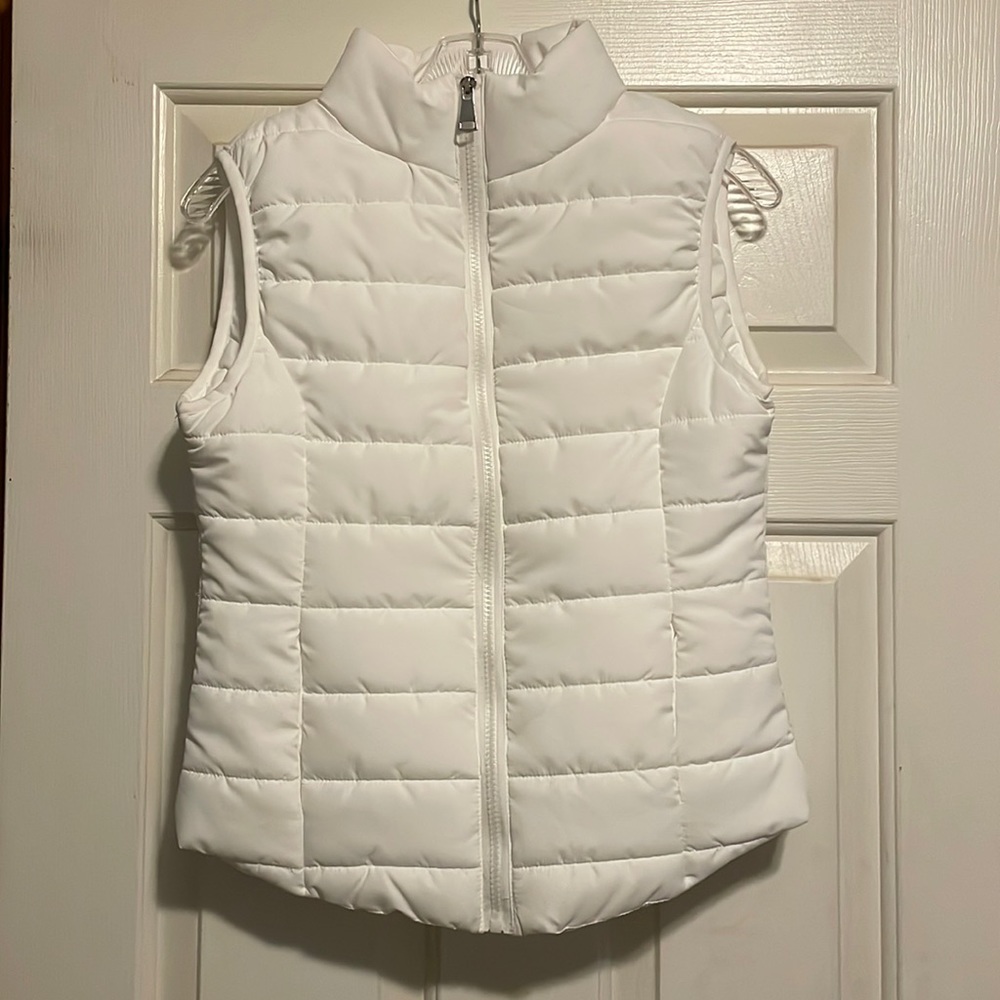 White puffer vest